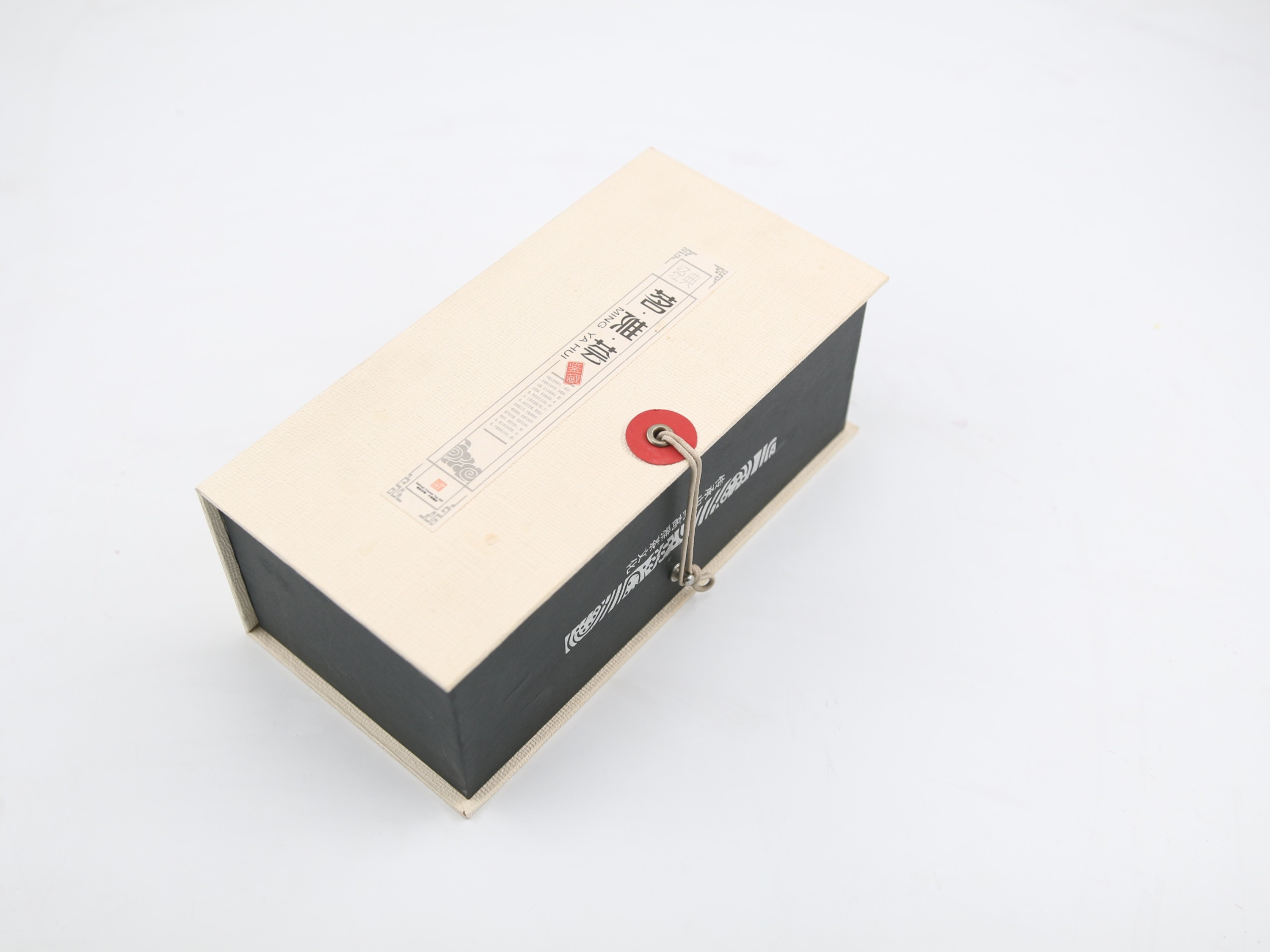 茶葉禮盒定制為什么首選紙質(zhì)包裝？